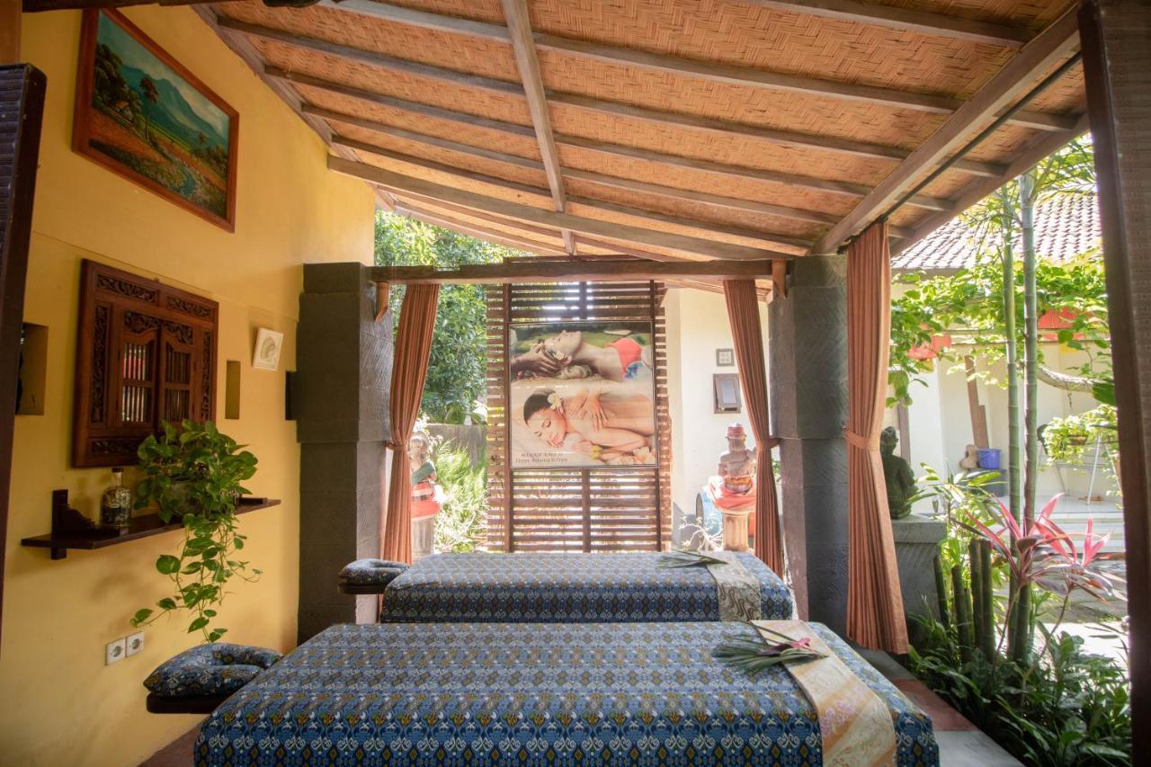 Giri Sari Guest House Pemuteran Bali Exterior foto