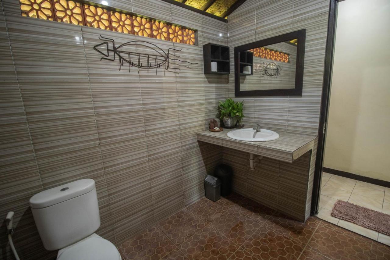 Giri Sari Guest House Pemuteran Bali Exterior foto